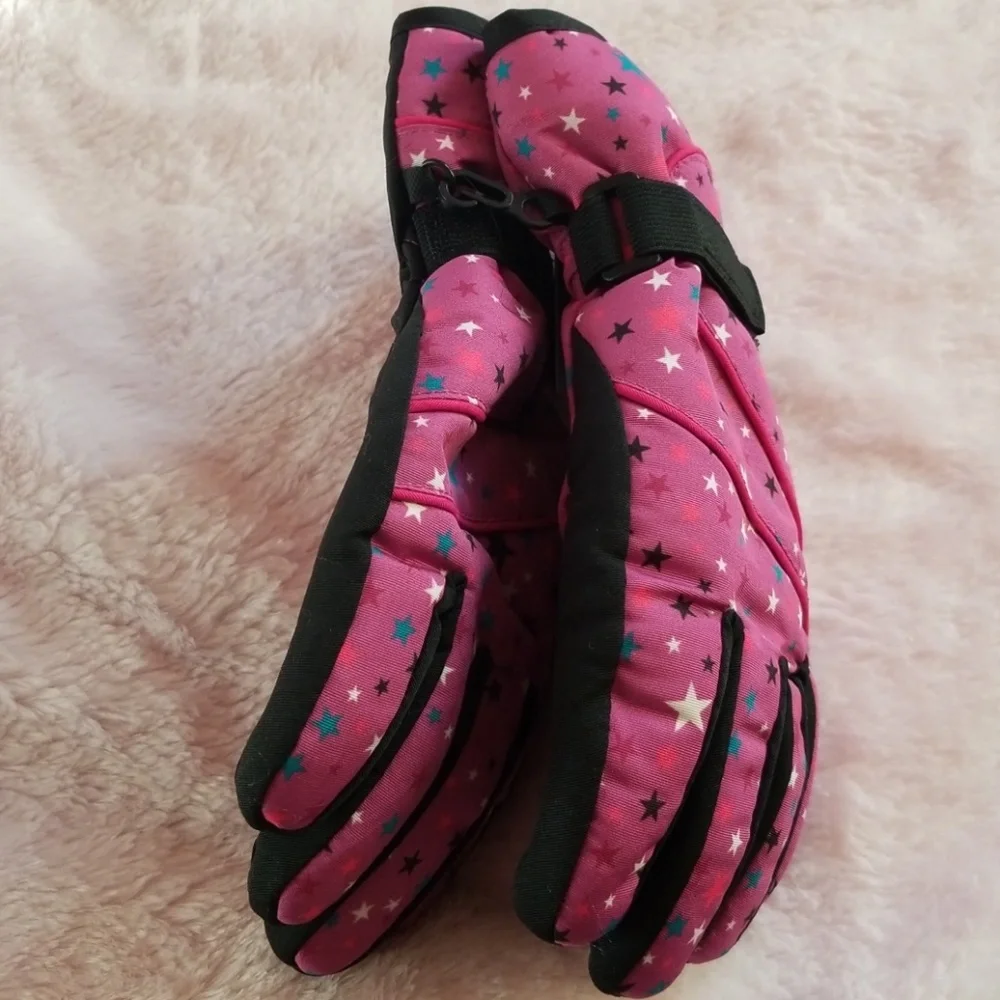 Gloves - Picture 3 of 4